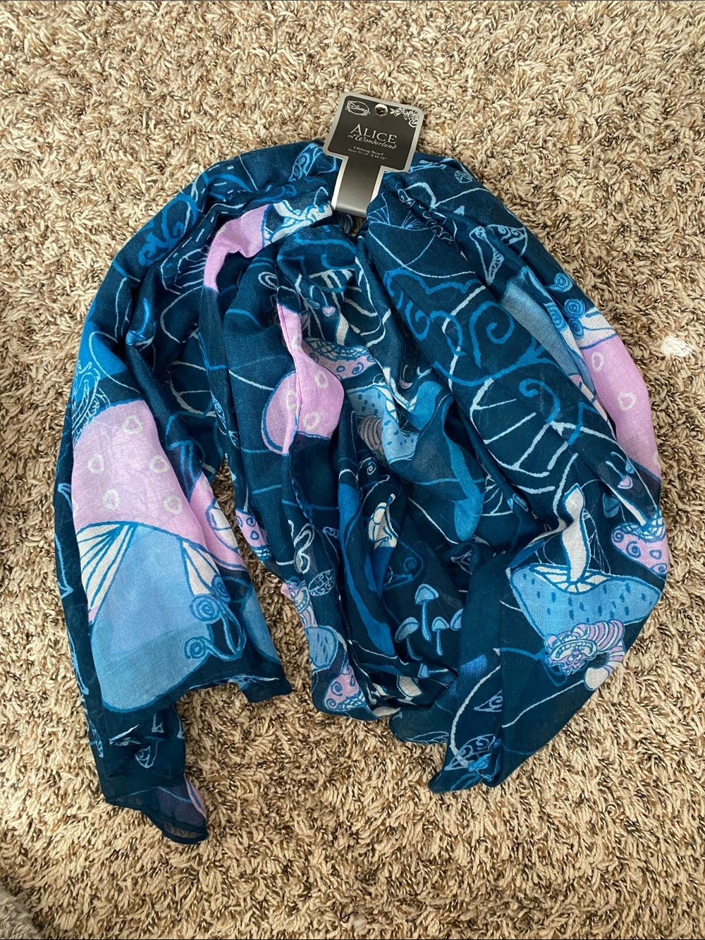Disney Loungefly Alice in Wonderland Oblong Scarf